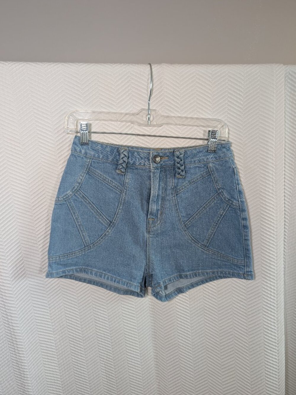 Urban Outfitters BDG Sunray High Waisted Denim Blue Jean Shorts Size 26 Boho